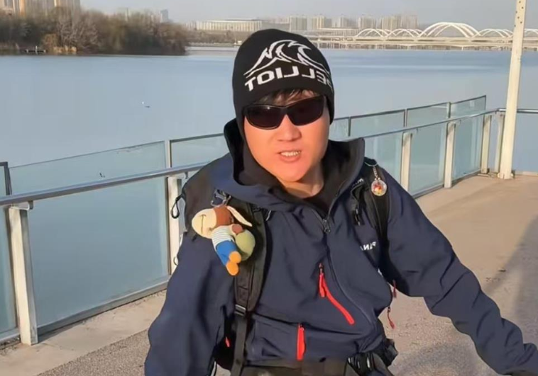 小伙花299元网购报废小黄车 计划从西安骑行至三亚