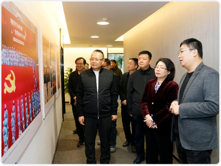 陕西省侨联书记叶珺调研华商报社