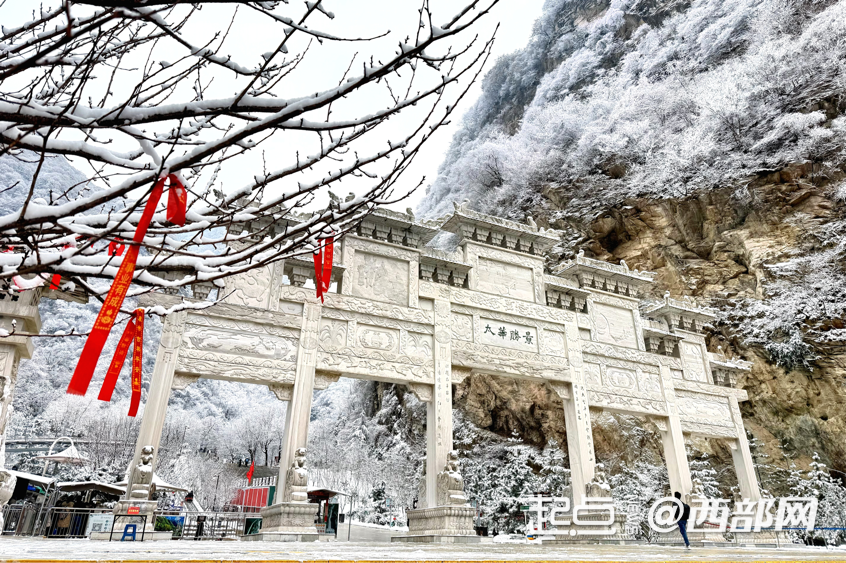 正在上传... 10dd9a1f7ae6ec5cb63013d0ec9855fb.png