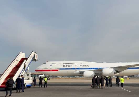 韩国总统李在明抵达北京 开启就任后首次对华国事访问