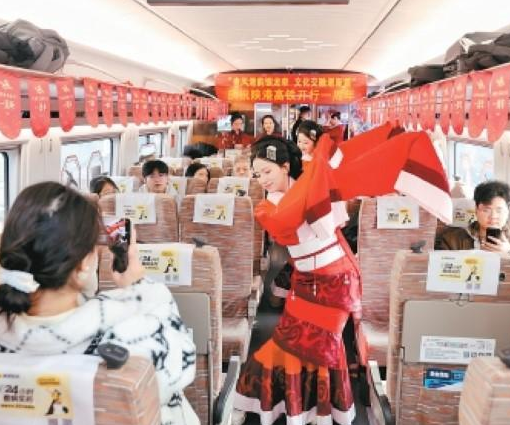 开行730列 发送旅客201.78万人次  陕港高铁一周年数据亮眼