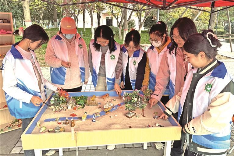 陕西高校融合情景教学与中医智慧助力学子备考