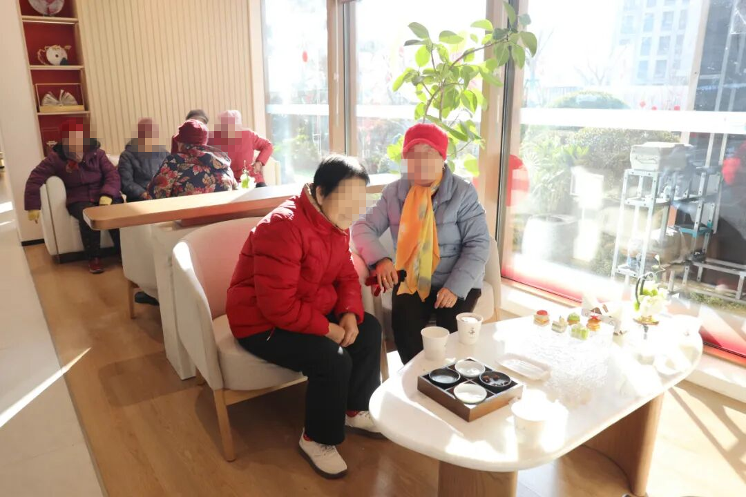 AciCmMs2Iz5wSnH0.png image.png