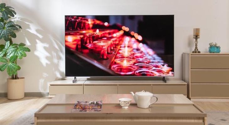 TCL SQD电视C12L发布 一“部”到位