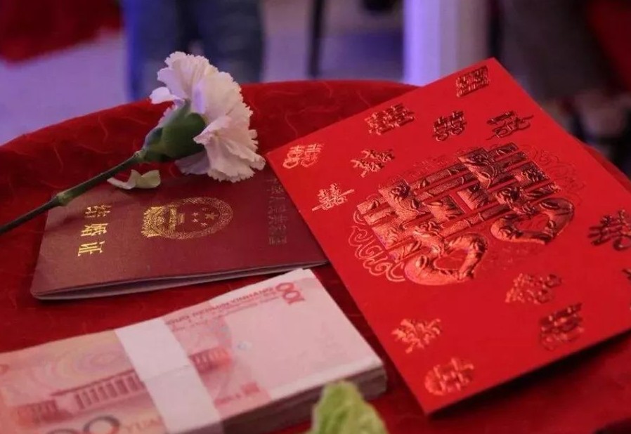 最高法重申禁止借婚姻索取财物：构成犯罪的依法追究刑责