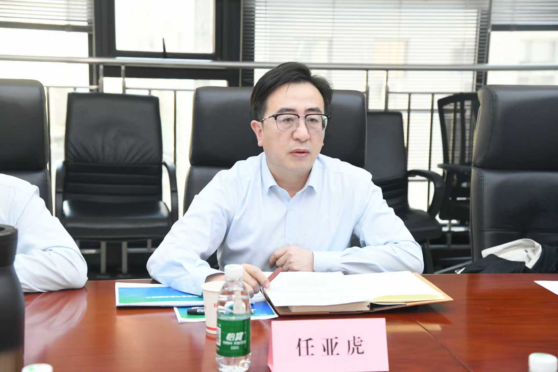 GgqZdo12TVYSJCyC.jpg 197d208c439cfdc4cb84df6d47dc0b1c.jpg