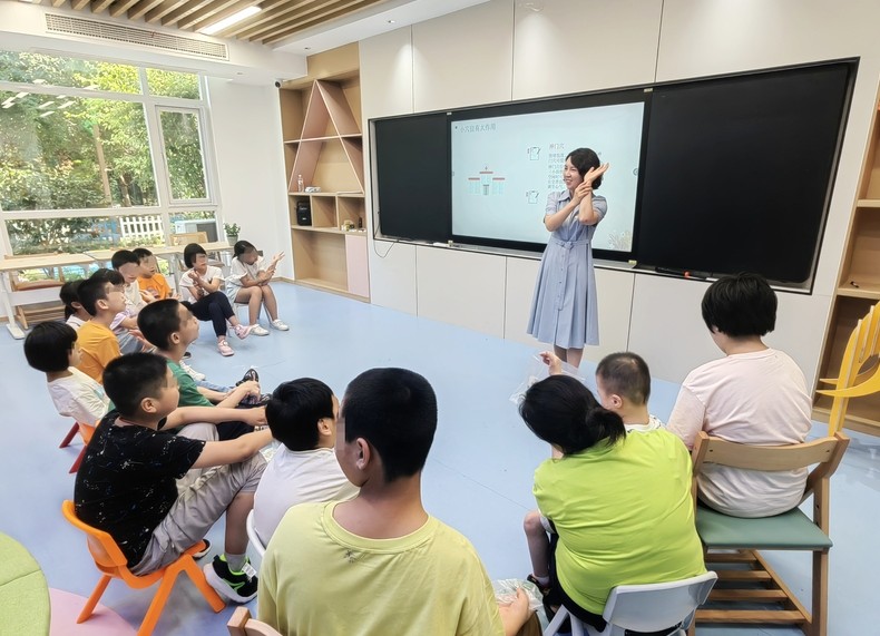 陕西完善教育帮扶措施　保障困境儿童均等接受教育服务