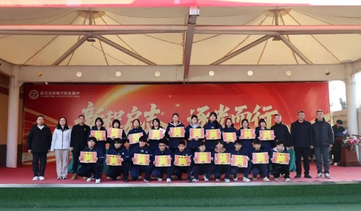 TJbHktiiGG0GsdIx.png image.png