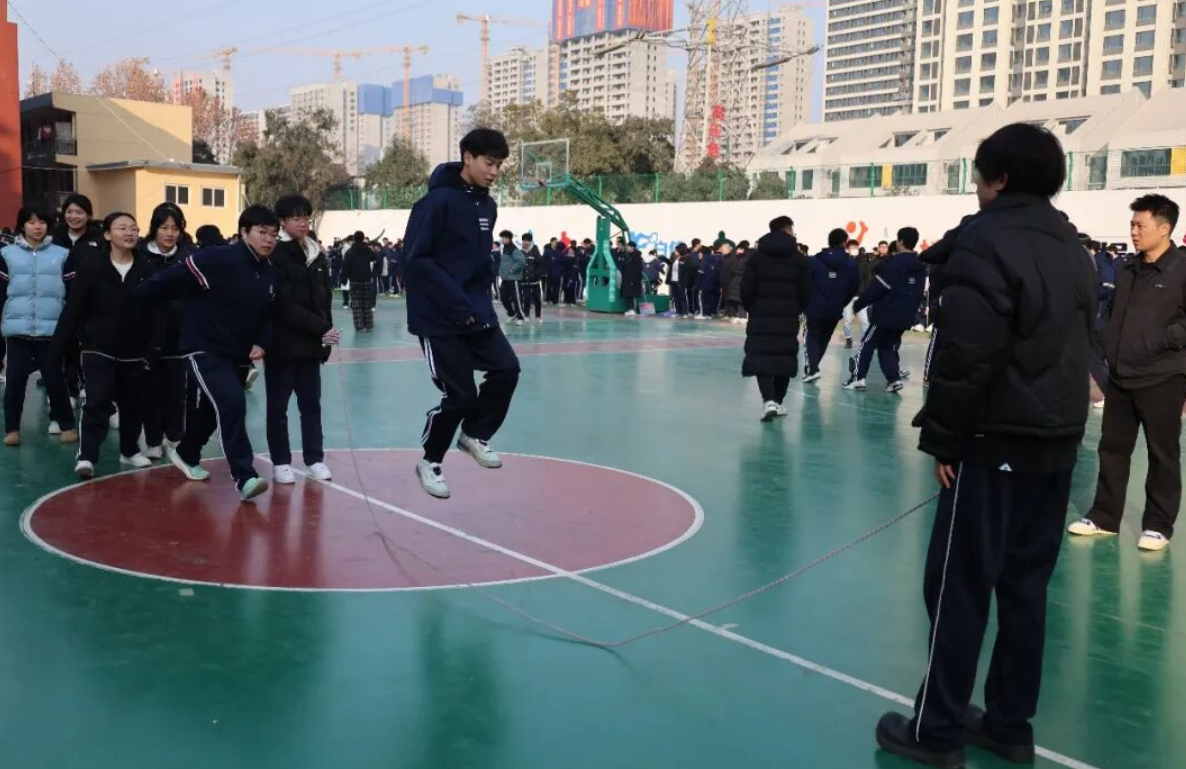 rmG4Sw3DDX4dz8f3.png image.png