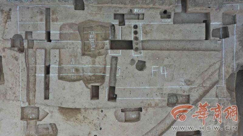陕西西安三九遗址汉代院落式房址结构.jpg