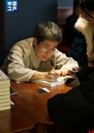 玉珍奶奶如何让10万粉丝在线追更？