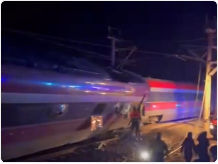 西班牙高铁脱轨已致至少21人死亡