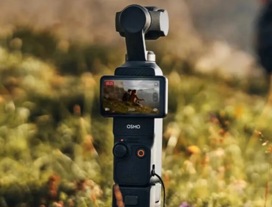 大疆Osmo Pocket 4手持云台相机包装曝光