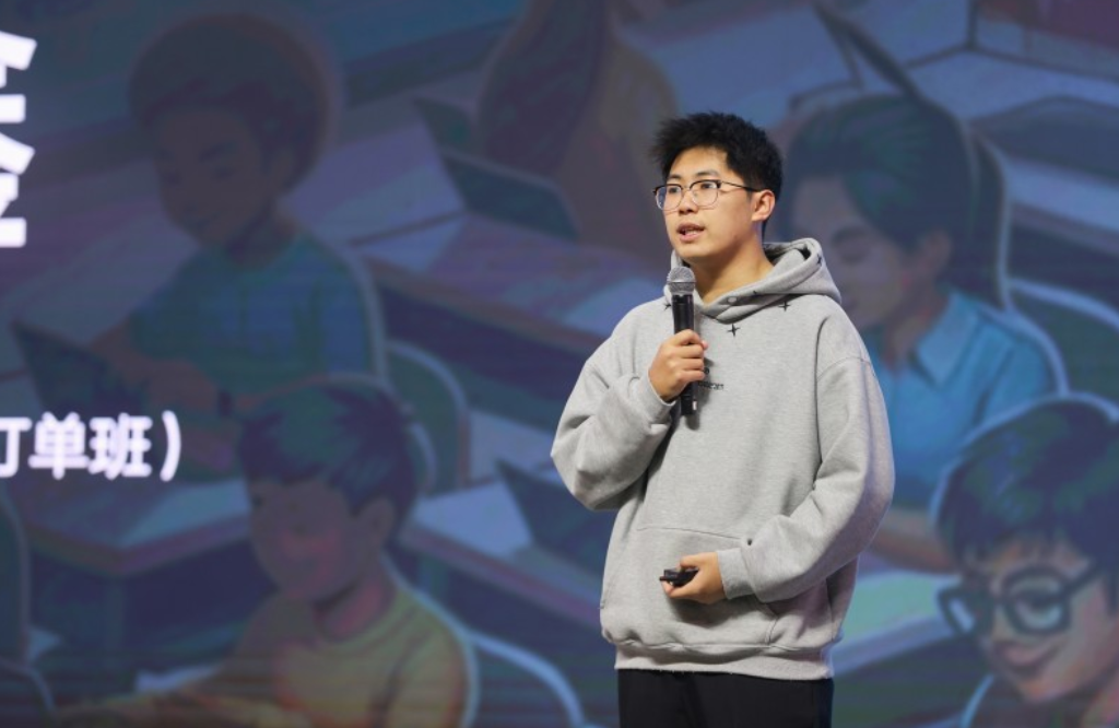 8jh0hkYfqYl1H5QG.png image.png