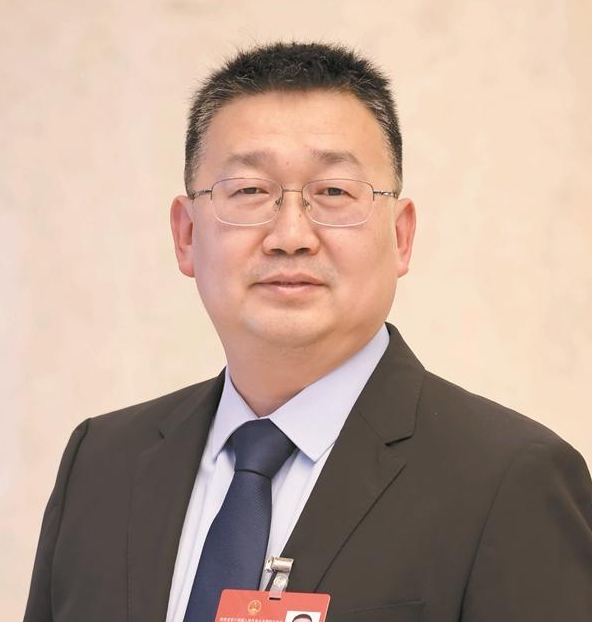 李立代表：发挥空天产教优势 发展商业航天产业