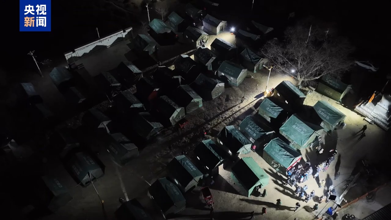 甘肃迭部发生5.5级地震 记者探访地震救灾安置点