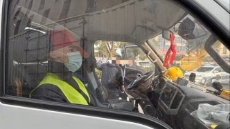 用“假人”冒充押运员 一危化品运输车辆被浙江海宁警方查获