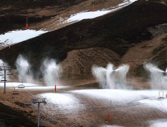 不够冷 就没有雪！米兰冬奥会的造雪压力 正在被气候放大