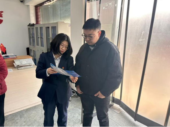 hIlLkxH5NgEB9E7B.png image.png