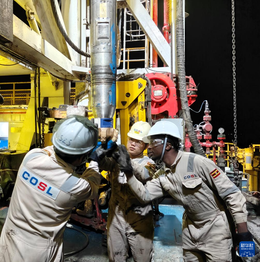 中企自研油气装备在乌干达创造钻探深度新纪录