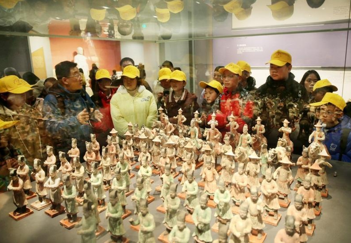 暖“心”闻：51名留守儿童“逛西安”