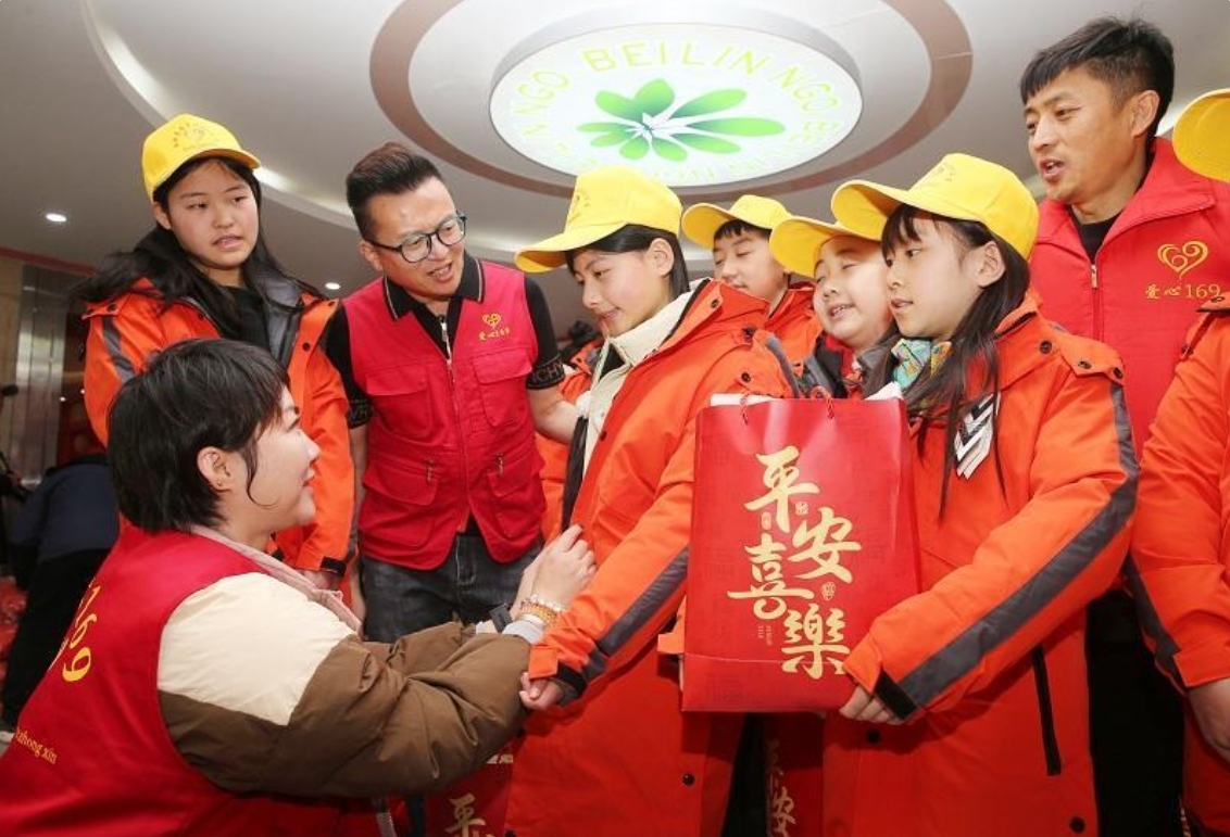 暖“心”闻：51名留守儿童“逛西安”