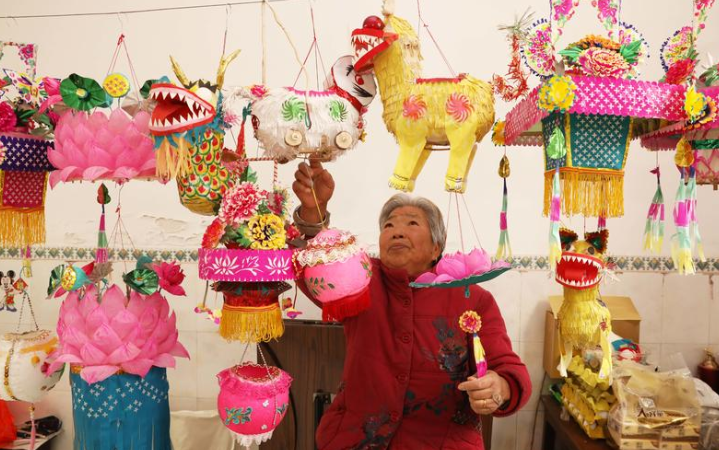 灯影映流年——长安砲里八旬非遗传承人王蒲芳的年俗花灯