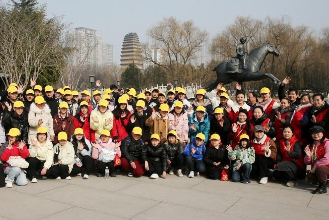 暖“心”闻：51名留守儿童“逛西安”