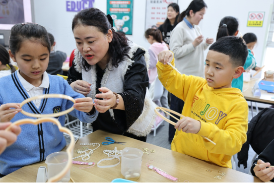 uB0JqqY5qaEJ4iRR.png image.png