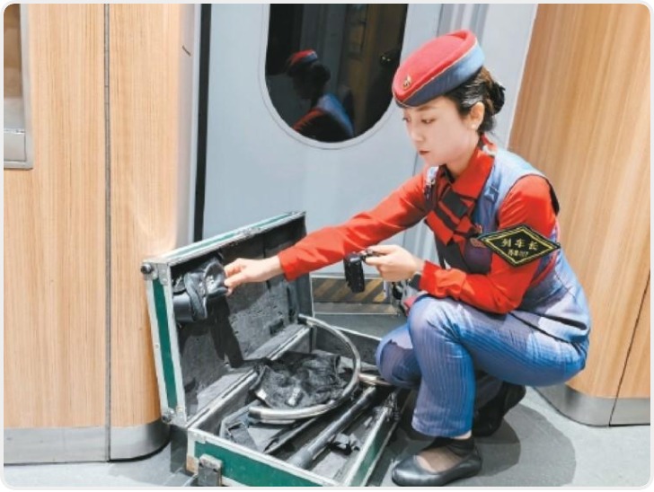 一位女列车长的“春运时刻”