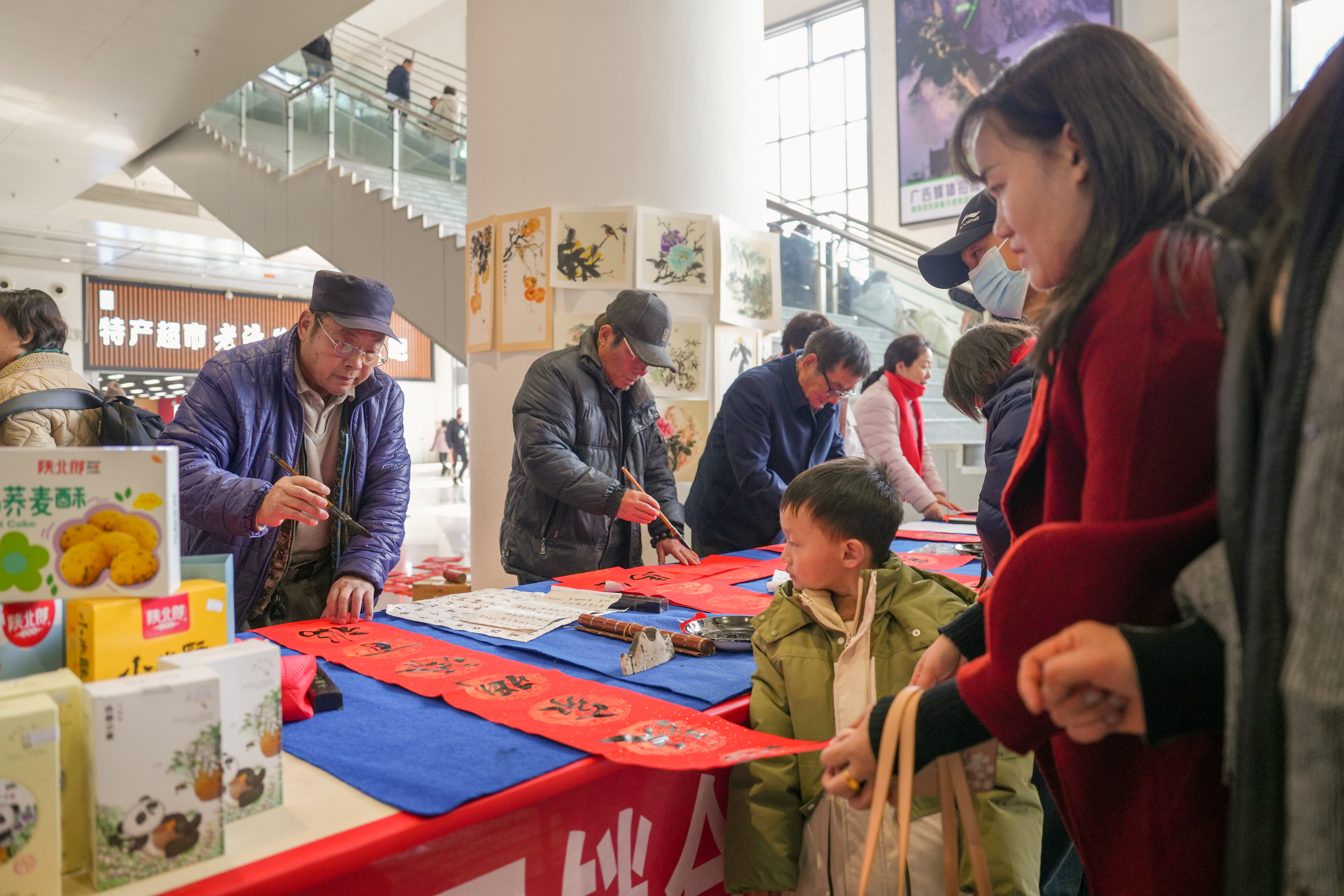 Gc082amwdZcwIGCr.jpg d08cf2eeddf67097978d3659b84e5fee.jpg