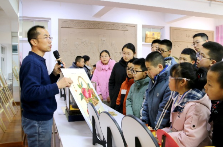 KwR13jT0g2jZbHsp.png image.png