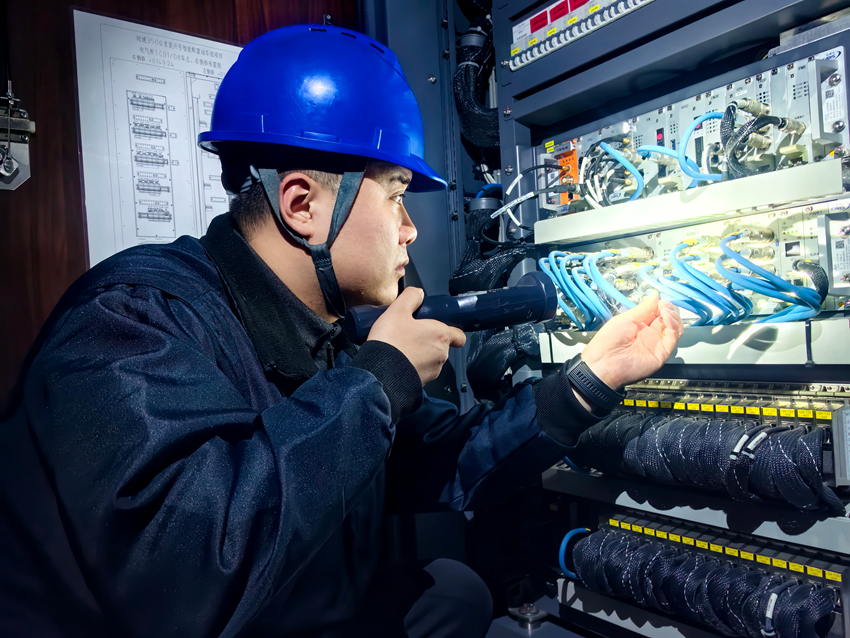 新春走基层|陕北质检娃 守护西延高铁的第一个春运