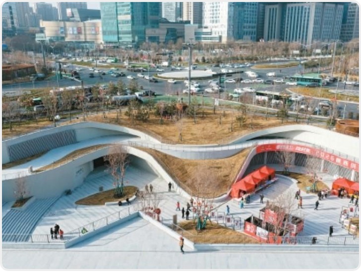 张家堡环岛改十字两个月 市民点赞通行“直通快”