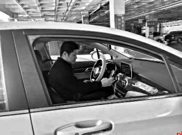 穿梭街巷的“流动暖流”