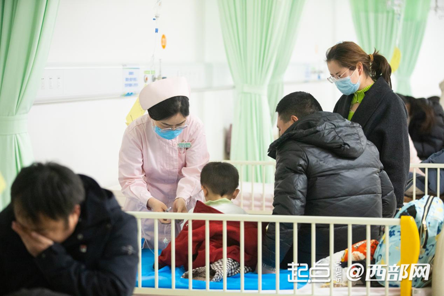 正在上传... 7d142f4d44287f79eae260c0c7879efc.png