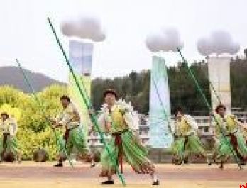 固本兴新 绿动镇巴