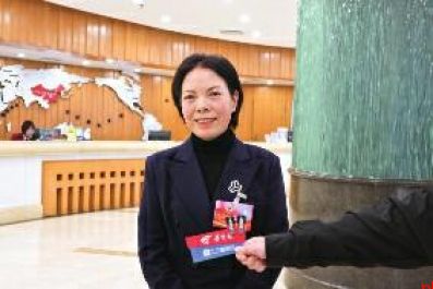 设立潮汐式停车区 破解停车难