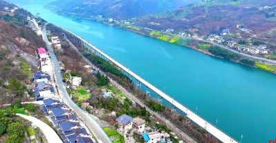 山水织锦绣 实干谱新篇