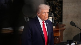 特朗普：对伊朗的不间断打击将持续一周甚至更长时间