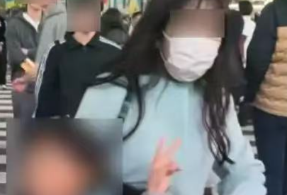 日本频现“撞人族” 曾有中国游客三天两遭日本中年男子恶意冲撞