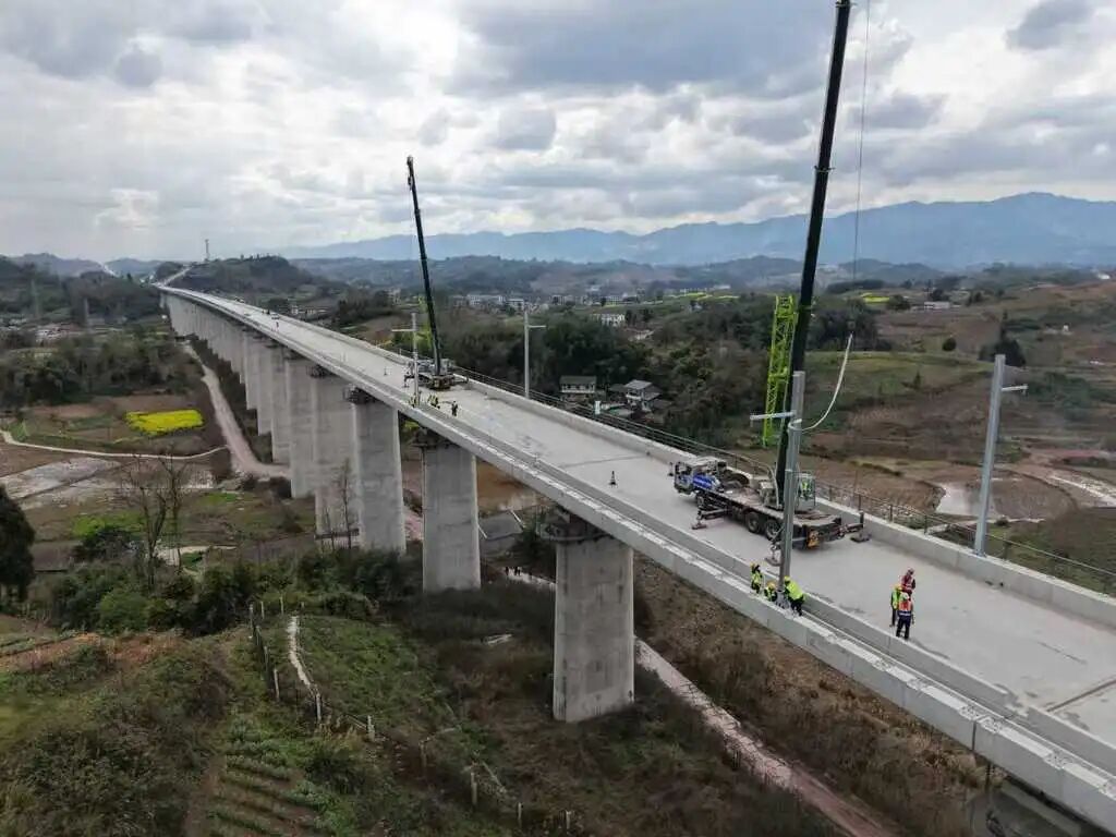 6小时缩短至2.5小时！西安⇋重庆最新进展