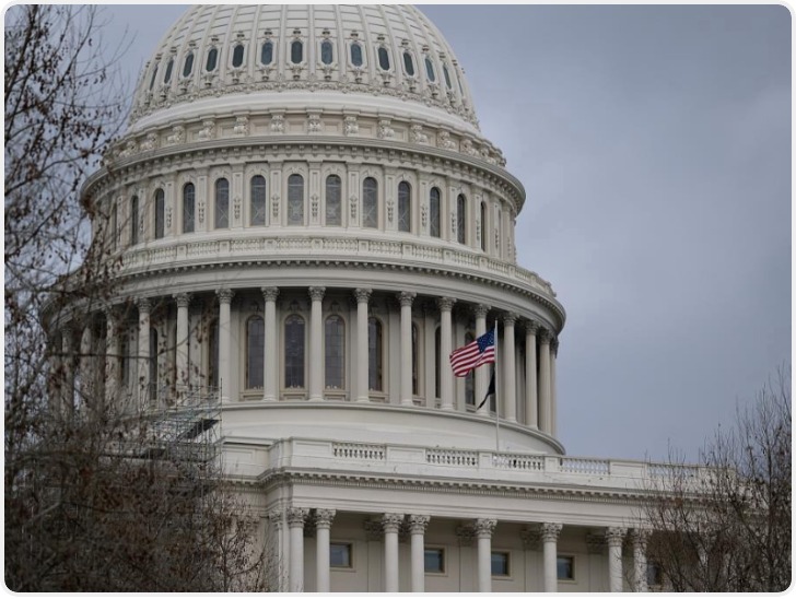 美参议院否决一项要求任何针对伊朗敌对行动须经国会授权的决议