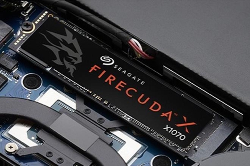 希捷酷玩FireCuda X1070固态硬盘曝光