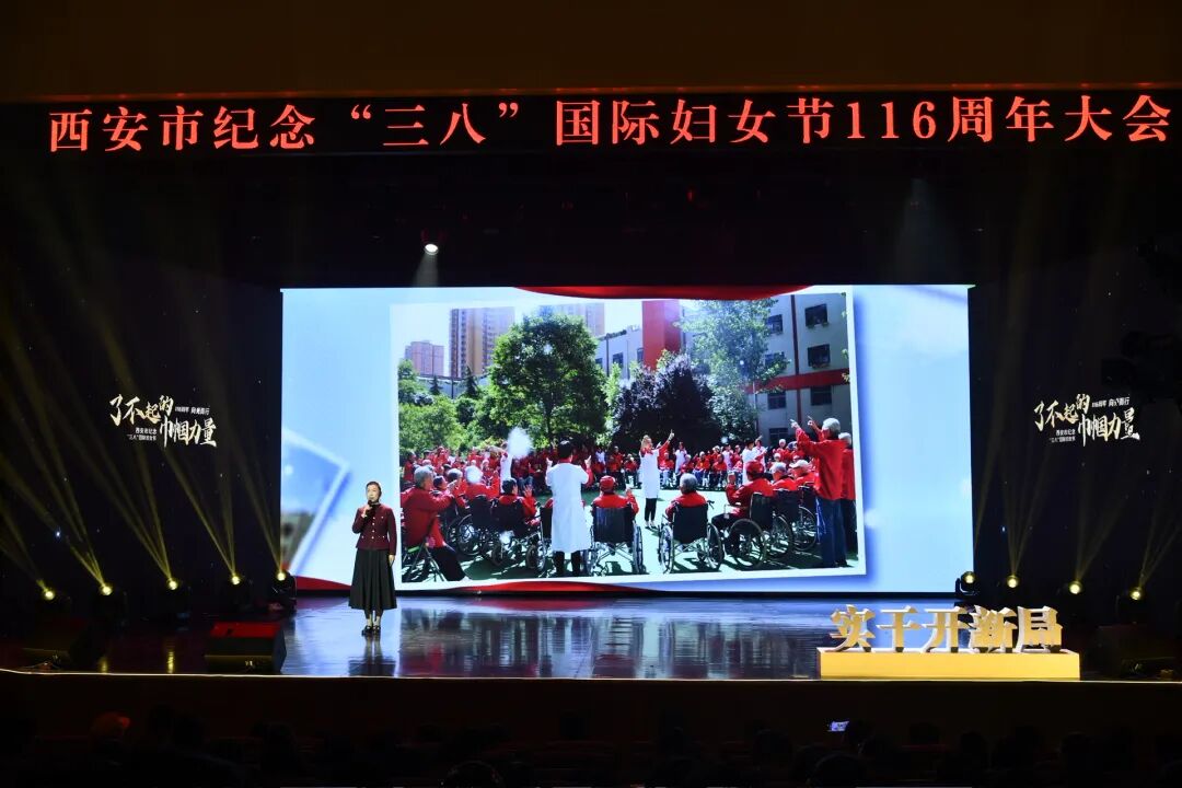 GZXTrHql1GV6c0Jp.jpg cd1cb62c69fa443de5e40db315e308cb.jpg