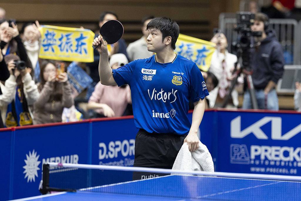 王励勤：正在与樊振东沟通 希望他有机会为国征战