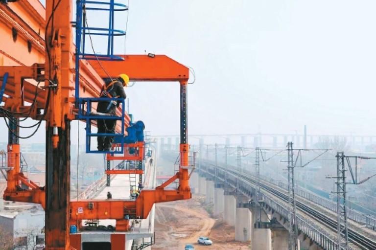 7次跨越既有铁路！西安东站箱梁架设任务圆满完成