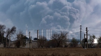 知情人士称美政府要求以色列停止袭击伊朗能源设施