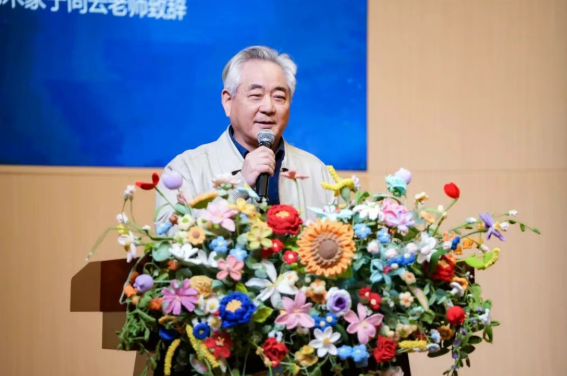 DCm8mdylAtXFE3c2.png image.png