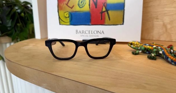 谷歌Android XR眼镜原型演示